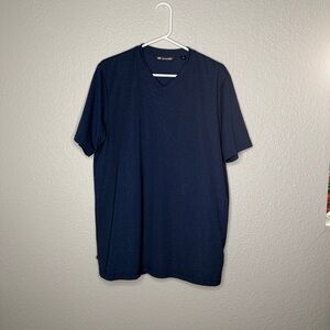 Travis Mathew Cloud V-Neck T-Shirt Sz Large